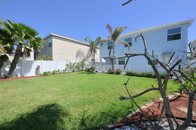 12206 CITRUS LEAF DRIVE, Gibsonton, FL 33534