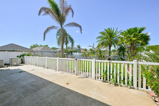 12206 CITRUS LEAF DRIVE, Gibsonton, FL 33534