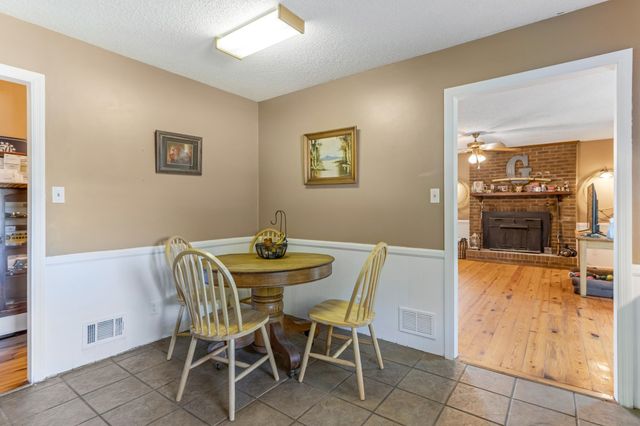 118 Wren Lane, Inman, SC 29349