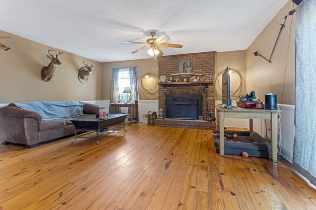 118 Wren Lane, Inman, SC 29349