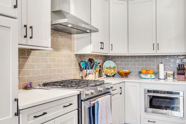 424 Port Street, Savannah, GA 31401