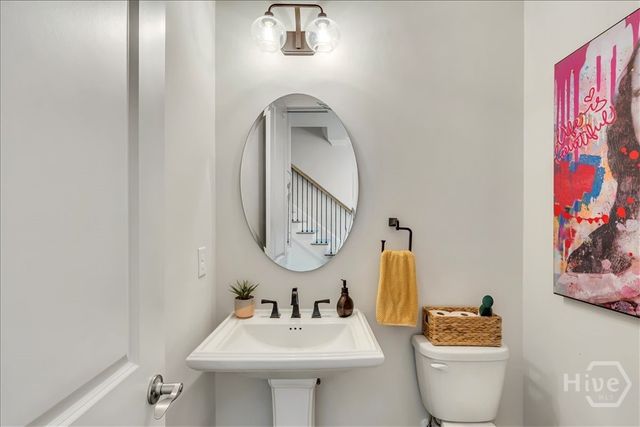 424 Port Street, Savannah, GA 31401