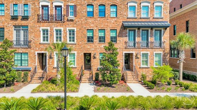 424 Port Street, Savannah, GA 31401