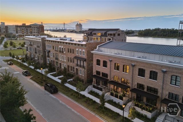 424 Port Street, Savannah, GA 31401