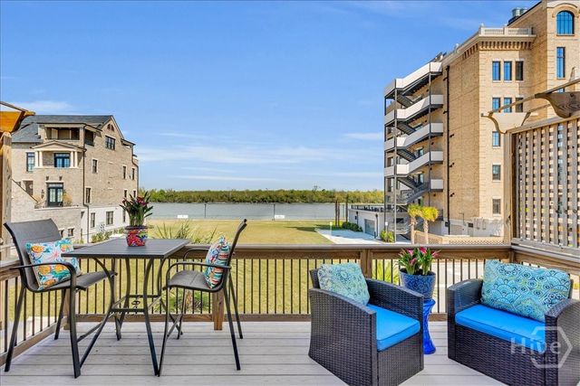 424 Port Street, Savannah, GA 31401