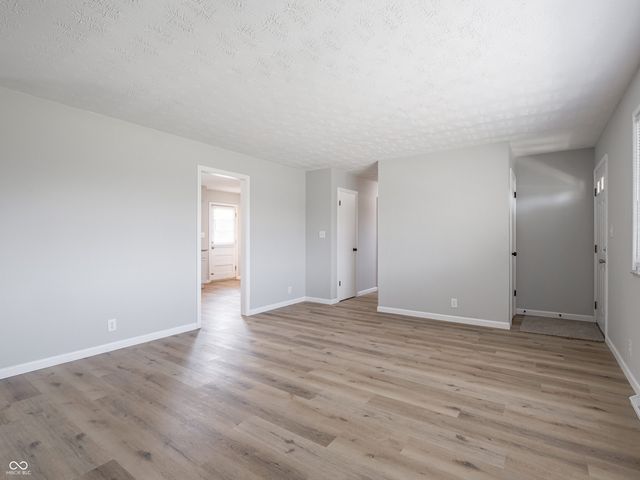 5355 N Kenmore Road, Indianapolis, IN 46226