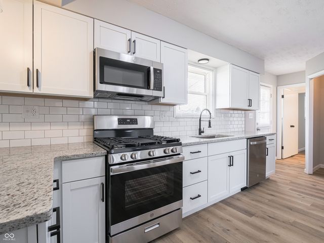 5355 N Kenmore Road, Indianapolis, IN 46226