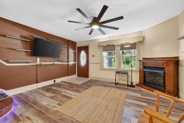 3840 DENNISON AVE, Drexel Hill, PA 19026