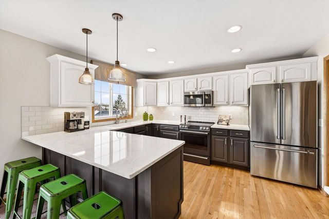 9618 Shadow Ridge Trail, Middleton, WI 53562