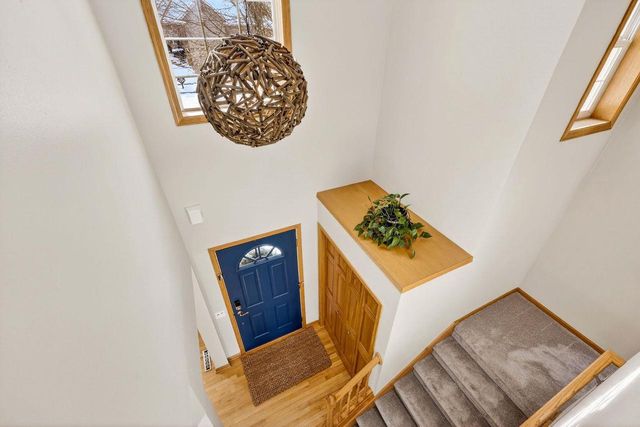 9618 Shadow Ridge Trail, Middleton, WI 53562