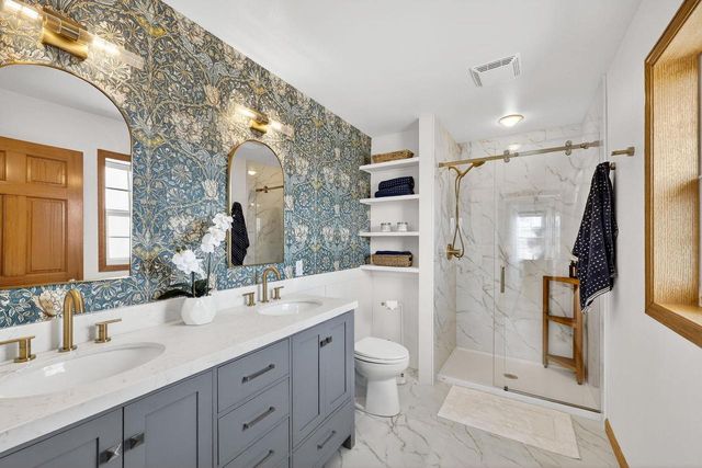 9618 Shadow Ridge Trail, Middleton, WI 53562