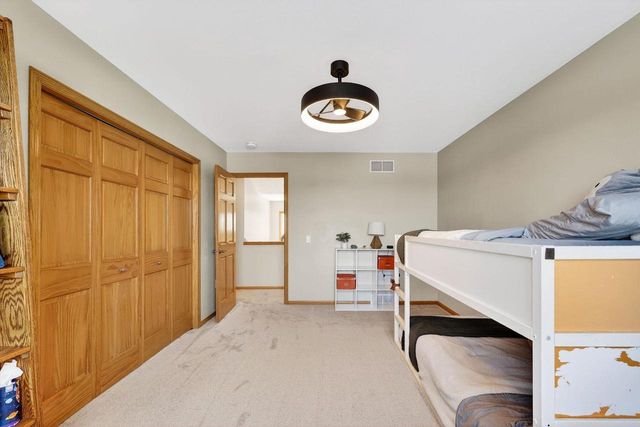 9618 Shadow Ridge Trail, Middleton, WI 53562