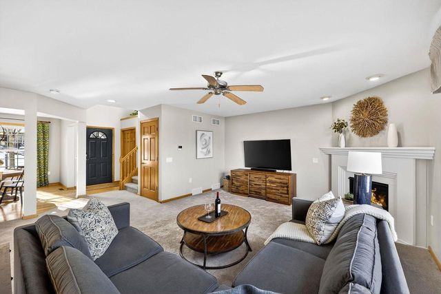 9618 Shadow Ridge Trail, Middleton, WI 53562