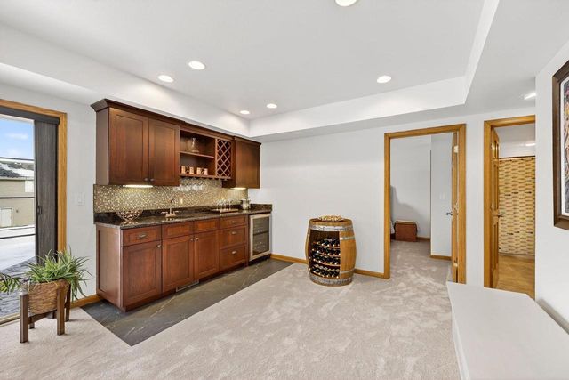 9618 Shadow Ridge Trail, Middleton, WI 53562