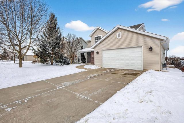 9618 Shadow Ridge Trail, Middleton, WI 53562