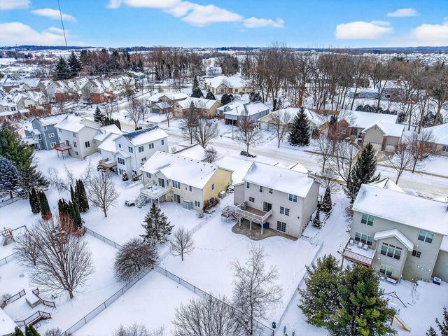 9618 Shadow Ridge Trail, Middleton, WI 53562