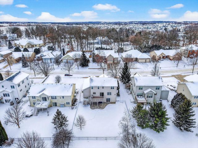 9618 Shadow Ridge Trail, Middleton, WI 53562