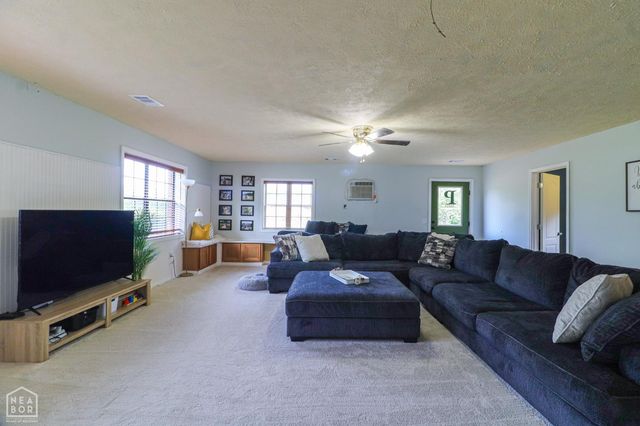 404 County Road 723, Jonesboro, AR 72405