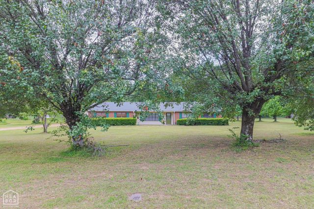 404 County Road 723, Jonesboro, AR 72405