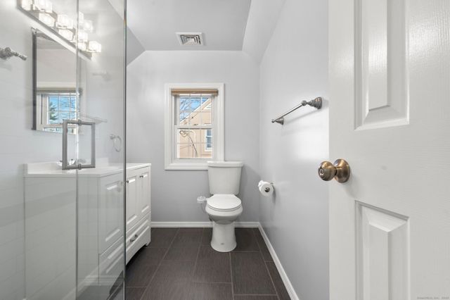 16 Silk Street, Norwalk, CT 06850