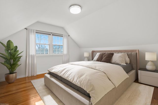 16 Silk Street, Norwalk, CT 06850