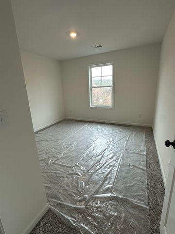 684 Gilgal Lane, Wellford, SC 29385