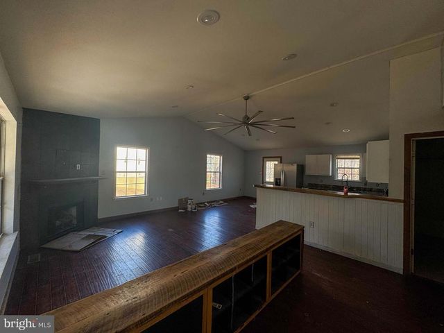 29 MARWOOD DR, Palmyra, VA 22963