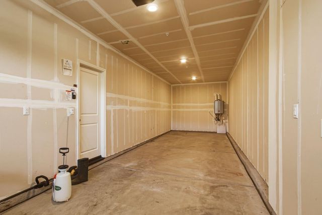 4254 W Berryesa Ave, Merced, CA 95348