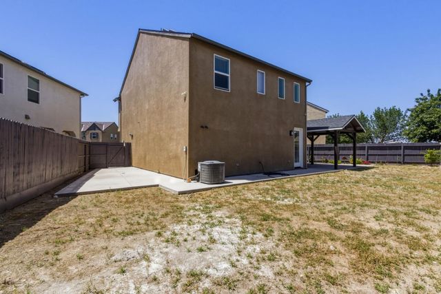 4254 W Berryesa Ave, Merced, CA 95348