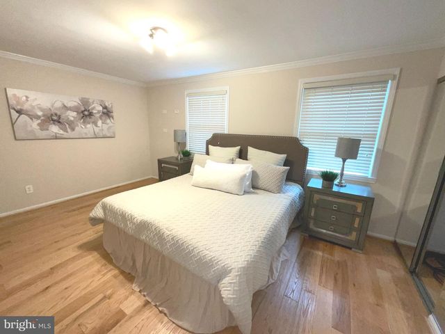 1027 TRAVIS LN, Gaithersburg, MD 20879