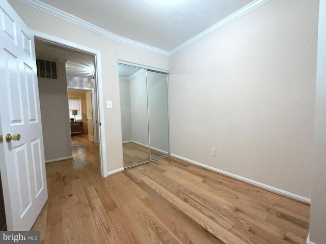 1027 TRAVIS LN, Gaithersburg, MD 20879