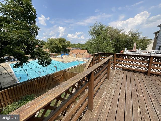 1027 TRAVIS LN, Gaithersburg, MD 20879