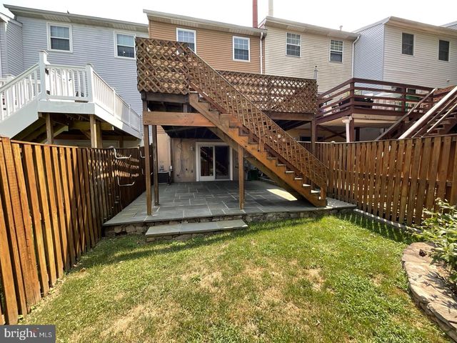 1027 TRAVIS LN, Gaithersburg, MD 20879