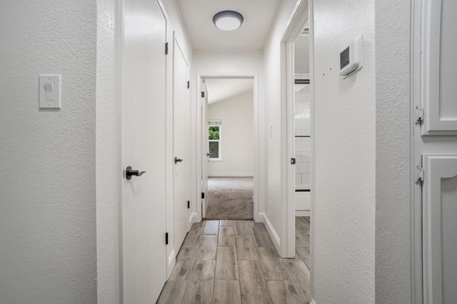 2566 Menlo Avenue, Clovis, CA 93611