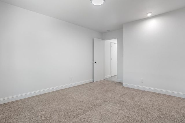 2566 Menlo Avenue, Clovis, CA 93611