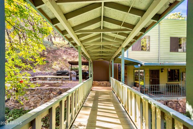 31 E RAMSEY CANYON Road, Hereford, AZ 85615