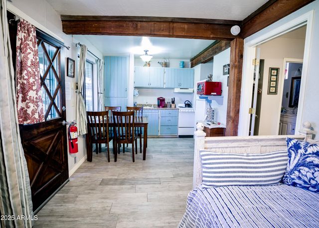 31 E RAMSEY CANYON Road, Hereford, AZ 85615