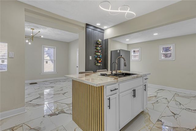 517 Highland Ave, Aliquippa, PA 15001