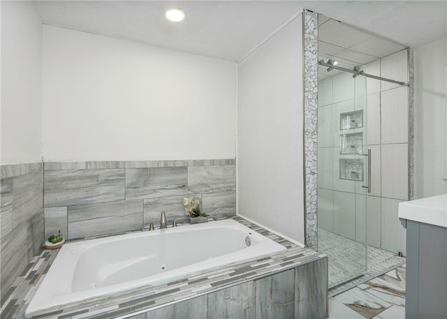 517 Highland Ave, Aliquippa, PA 15001