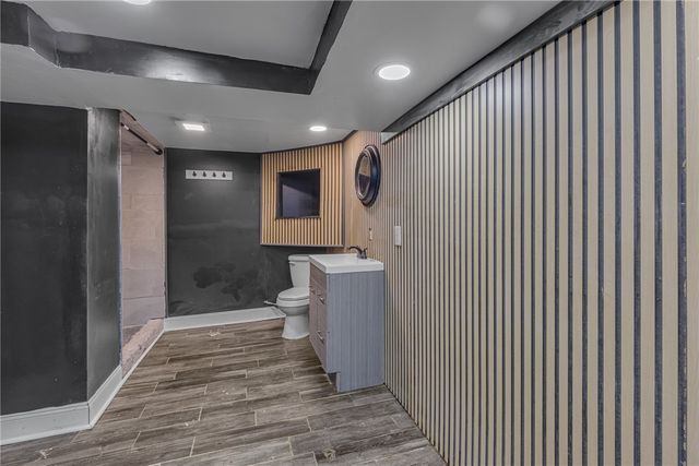 517 Highland Ave, Aliquippa, PA 15001