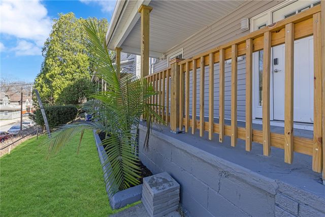 517 Highland Ave, Aliquippa, PA 15001