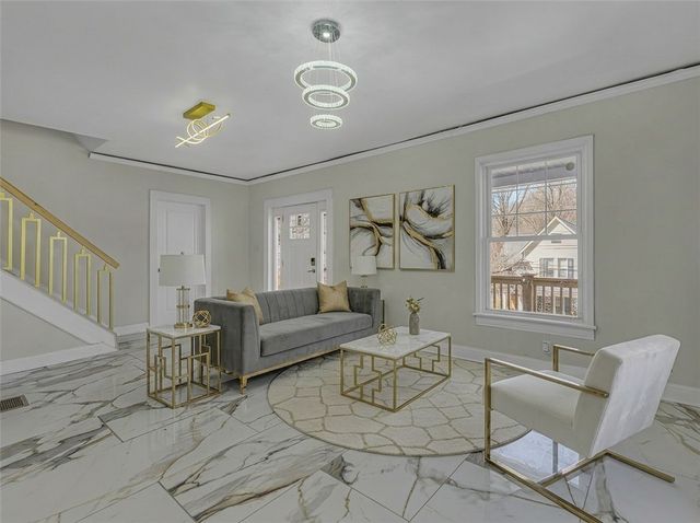 517 Highland Ave, Aliquippa, PA 15001