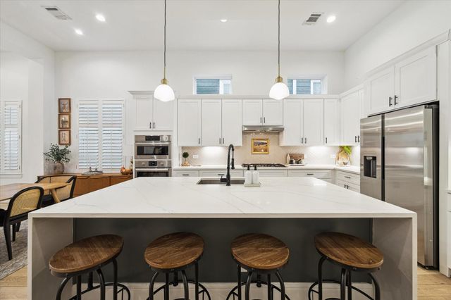 440 W 21st Street, Houston, TX 77008