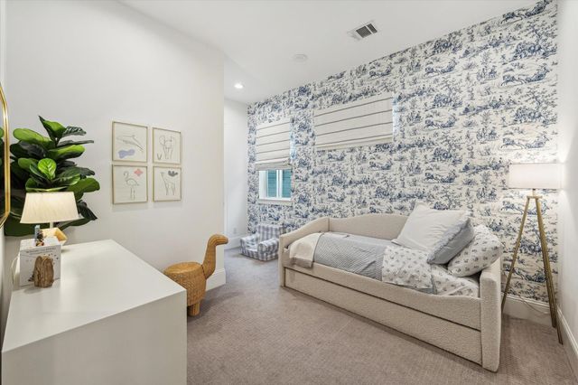 440 W 21st Street, Houston, TX 77008