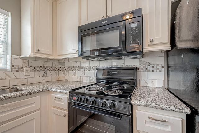 1513 George Street, Rosenberg, TX 77471