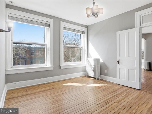 258 8TH ST SE, Washington, DC 20003