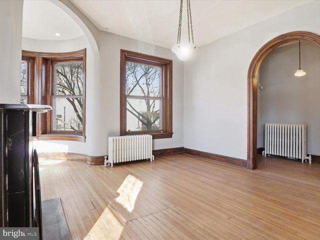 258 8TH ST SE, Washington, DC 20003