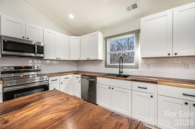 6340 Larry Huffman Street, Connelly Springs, NC 28612