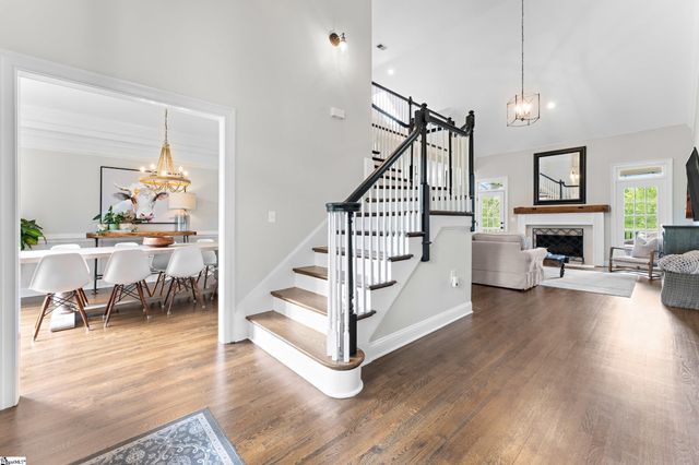 38 Devonhall Way, Taylors, SC 29687