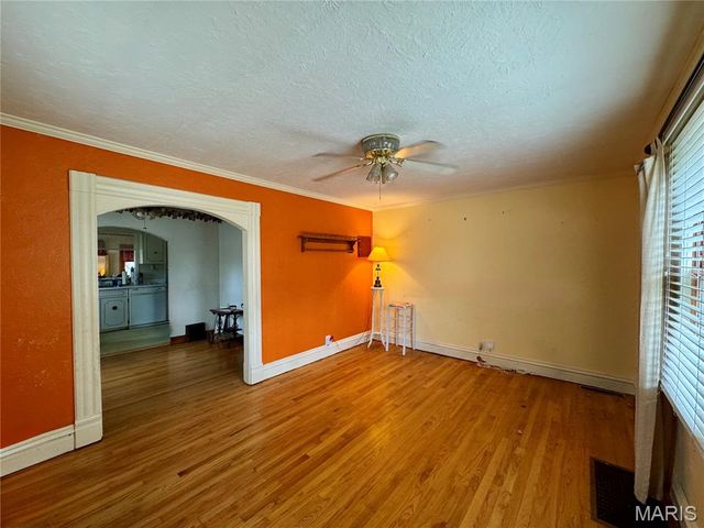 955 S 3rd Street, Festus, MO 63028